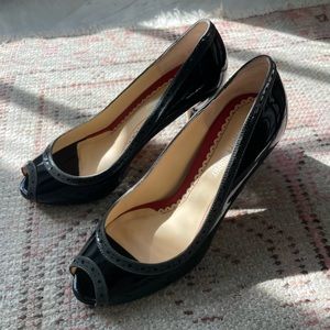 🖤 Johnston & Murphy Beautiful Black patent leather high heels. New  🖤